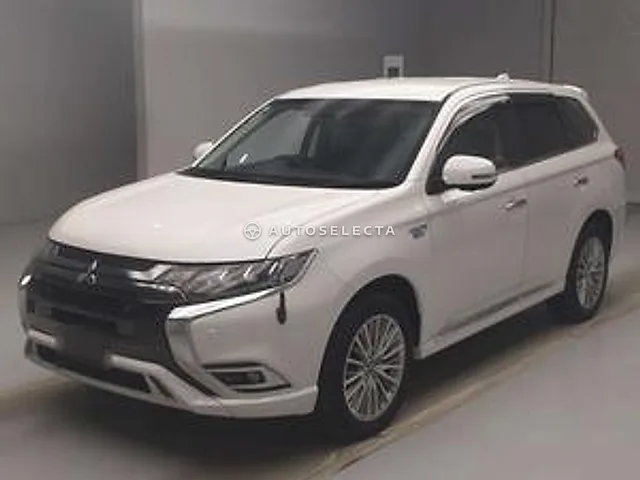 Mitsubishi Outlander PHEV 2021, auction grade 4.5