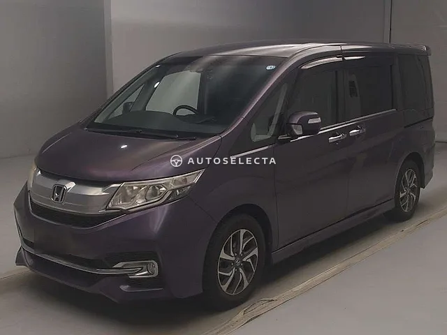Honda Stepwgn Spada 2015, auction grade 4