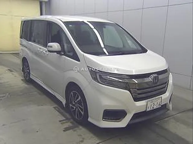 Honda Stepwgn Spada 2021, auction grade 4