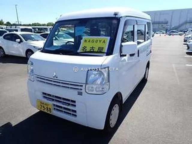 Mitsubishi Minicab 2017, auction grade 3