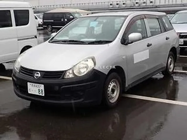 Nissan AD 2014, auction grade R