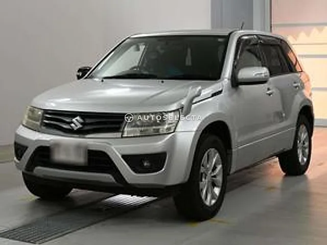 Suzuki Escudo 2015, auction grade 3.5