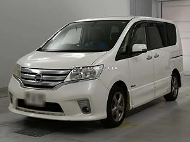 Nissan Serena 2013, auction grade 3