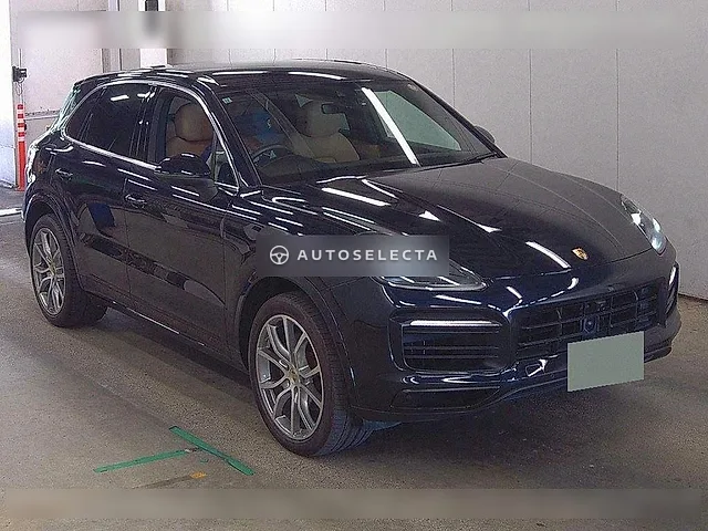 Porsche Cayenne 2019, auction grade 4.5