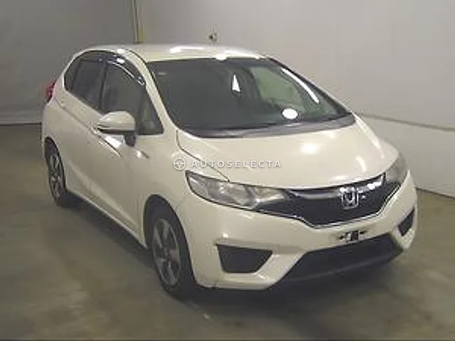 Honda Fit 2016, auction grade 3.5