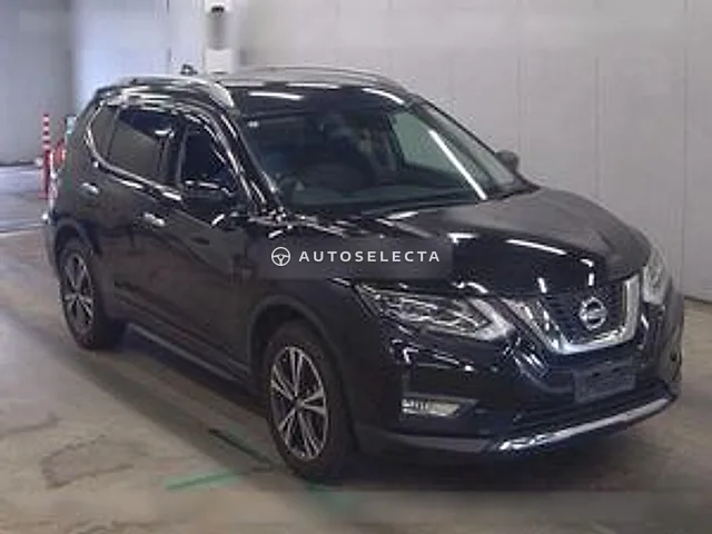 Nissan X-Trail 2018, auction grade 4