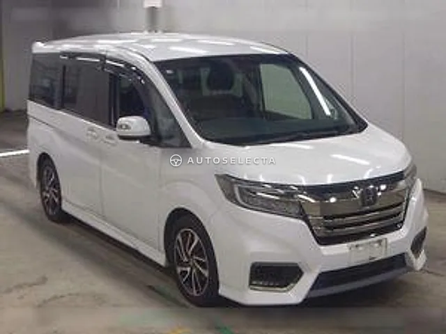 Honda Stepwgn Spada 2019, auction grade 4