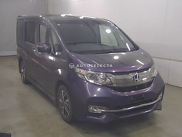 Honda Stepwgn Spada 2015, auction grade 4