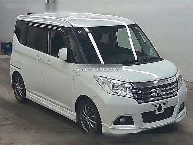 Mitsubishi Delica D:2 2018, auction grade 4