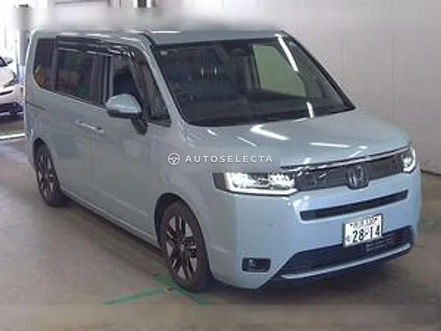 Honda Stepwgn 2024, auction grade 4.5
