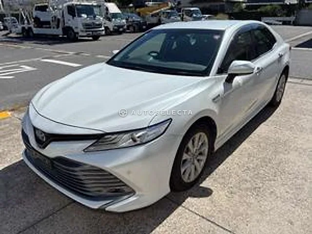 Toyota Camry 2018, auction grade 3.5