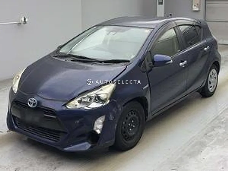 Toyota Aqua 2016, photo 1 of 1