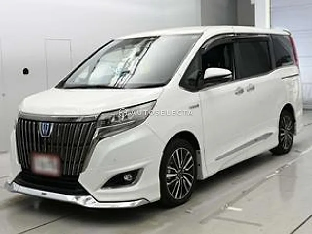 Toyota Esquire 2020, auction grade RA