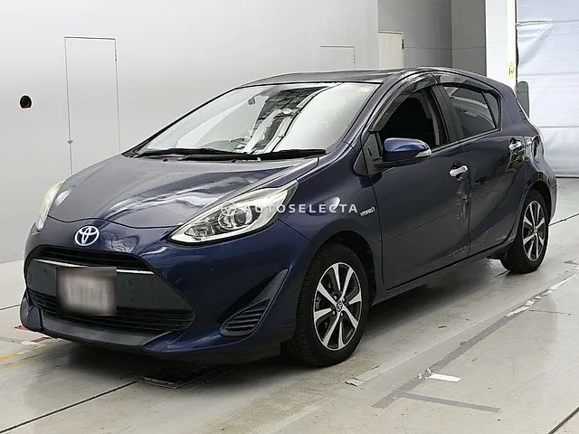 Toyota Aqua 2018, auction grade 3