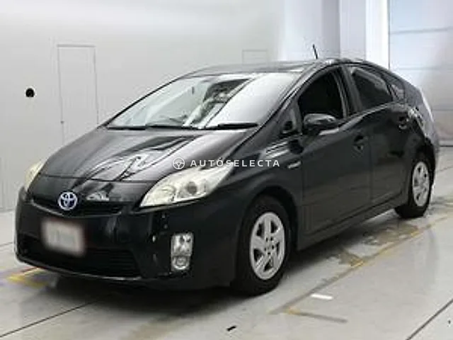 Toyota Prius 2011, auction grade 4