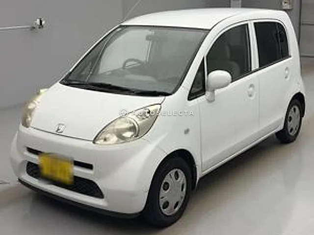 Honda Life 2006, auction grade 3.5