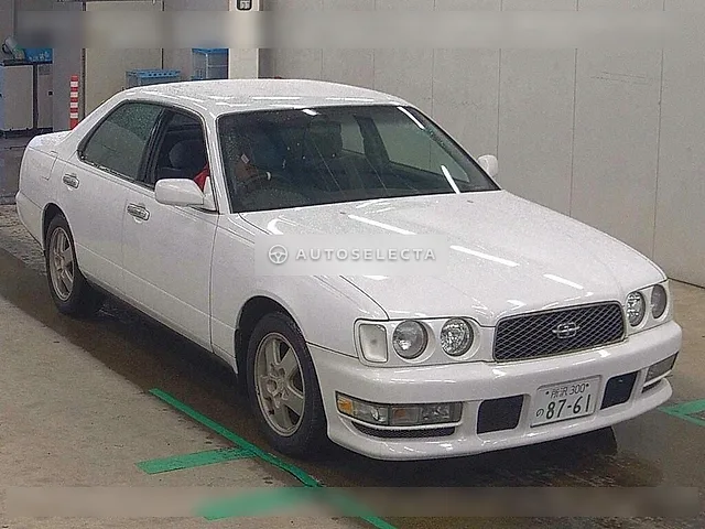 Nissan Gloria 1996, auction grade RA