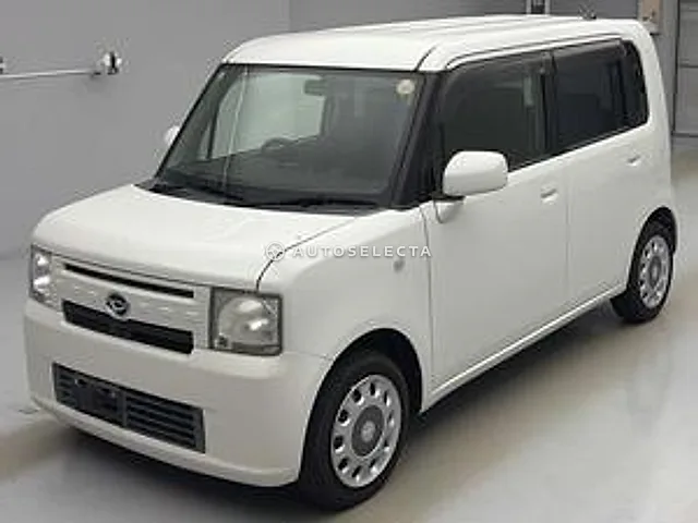 Daihatsu Move Conte 2013, auction grade 3.5