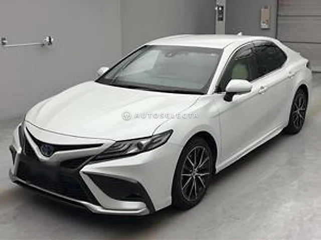 Toyota Camry 2021, auction grade 3.5