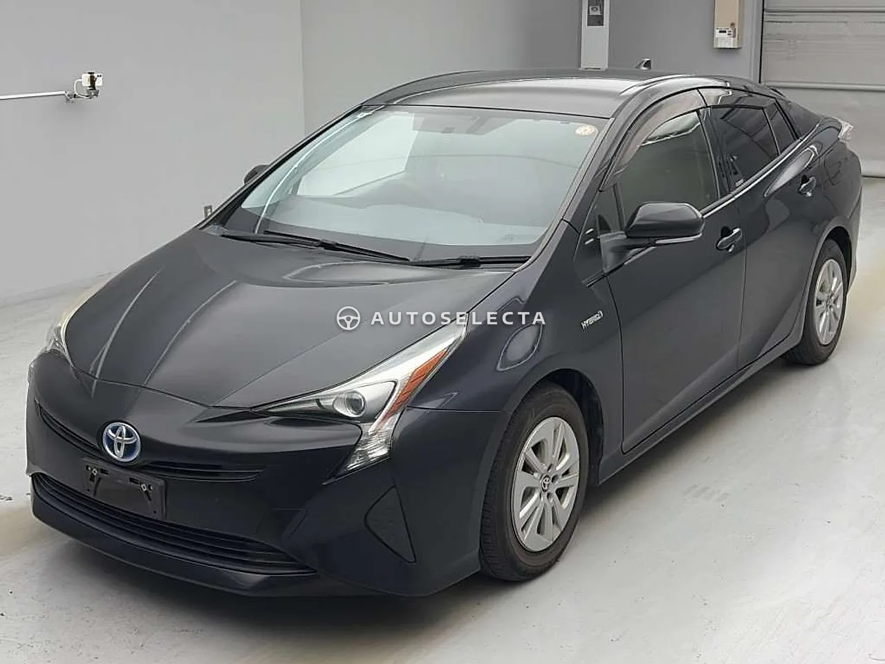 Toyota Prius 2016, photo 1 of 1