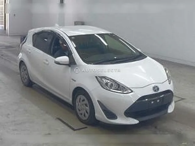 Toyota Aqua 2017, auction grade 3.5