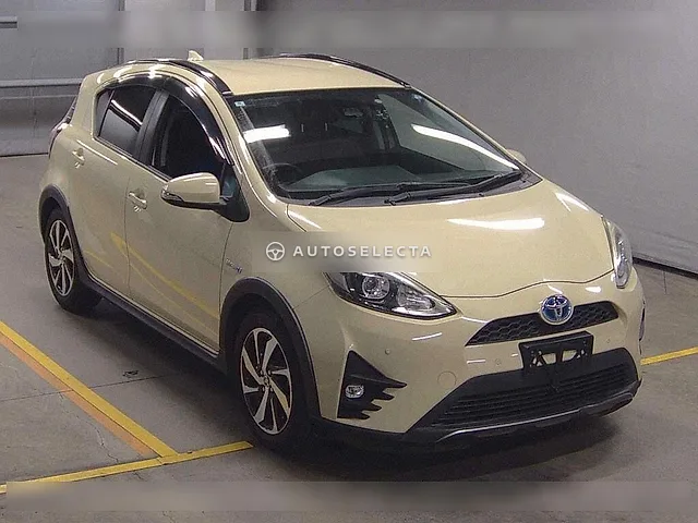 Toyota Aqua 2018, auction grade 3.5