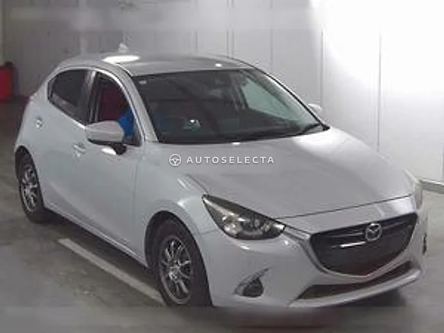 Mazda Demio 2018, auction grade 3.5