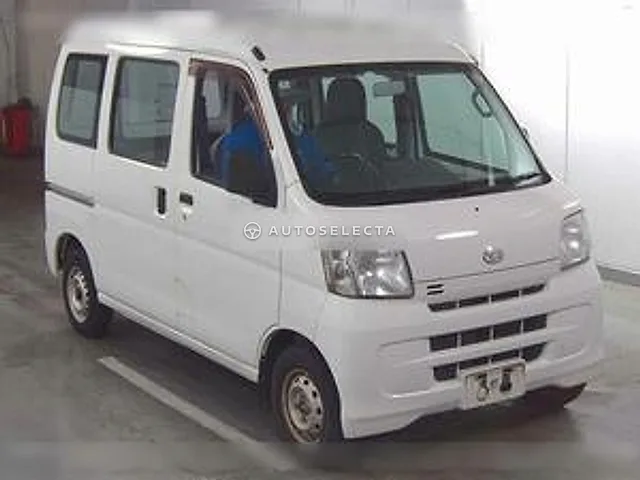 Daihatsu Hijet Cargo 2017, auction grade 3