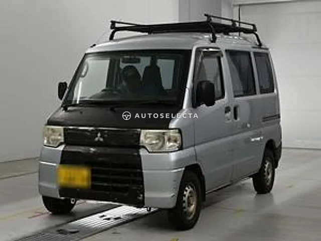 Mitsubishi Minicab 2013, auction grade 3