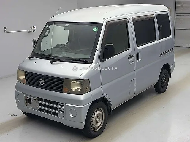 Nissan Clipper Van 2005, auction grade 3