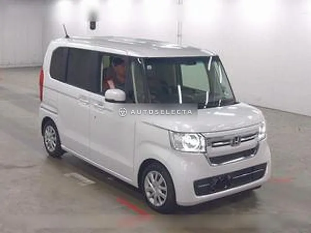 Honda N-BOX 2022, auction grade 5
