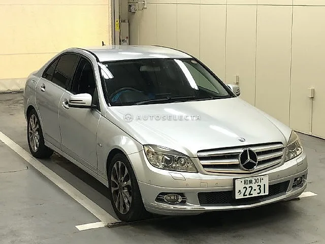 Mercedes-Benz C-Class 2010, auction grade 4