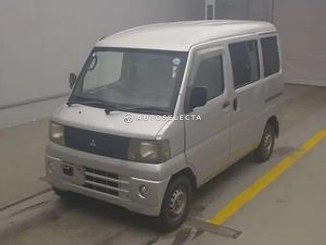 Mitsubishi Minicab 2001, auction grade 2