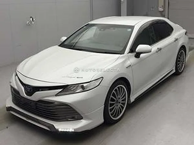 Toyota Camry 2018, auction grade 4