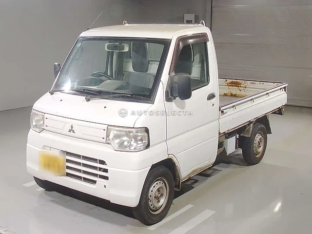 Mitsubishi Minicab Truck 2013, auction grade 2