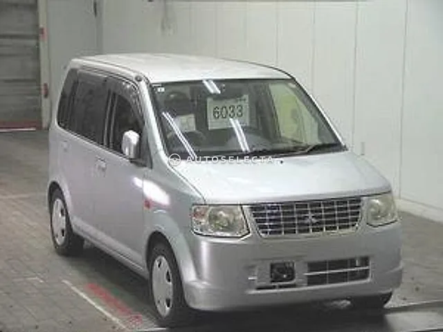 Mitsubishi eK Wagon 2011, auction grade 3.5