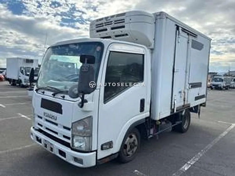 Isuzu ELF 2013, photo 1 of 1