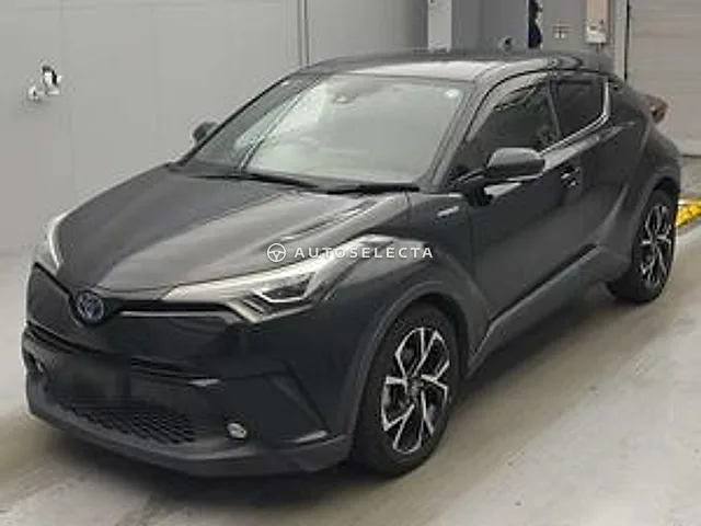 Toyota C-HR 2018, auction grade 3.5