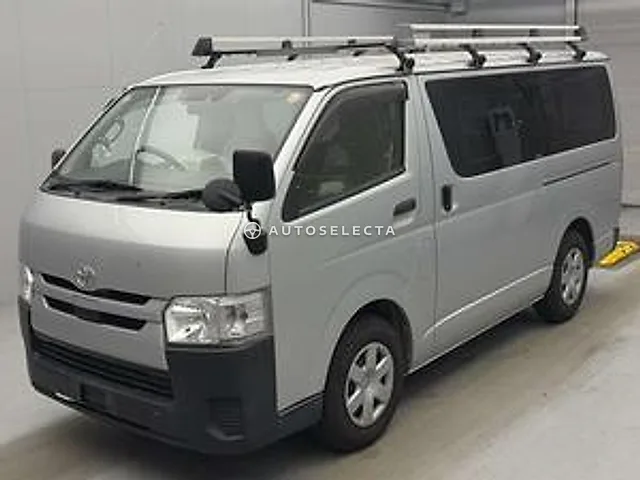 Toyota Hiace Van 2019, auction grade R