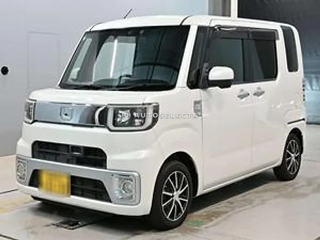 Daihatsu Wake 2016, auction grade 4