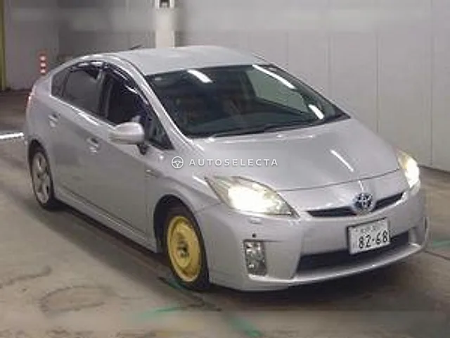 Toyota Prius 2010, auction grade 3.5