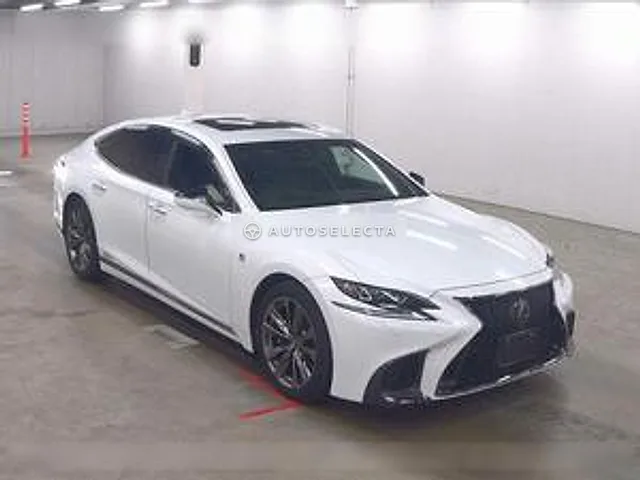 Lexus LS 2018, auction grade 4.5