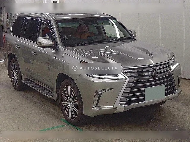 Lexus LX 2019, auction grade 4