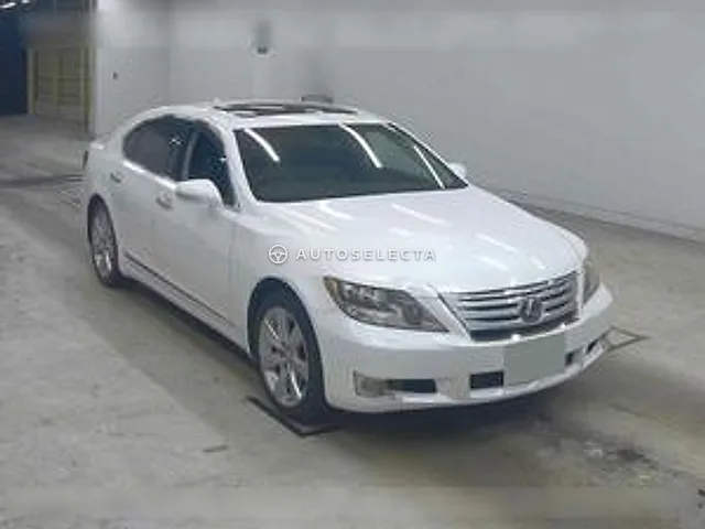 Lexus LS 2012, auction grade 4