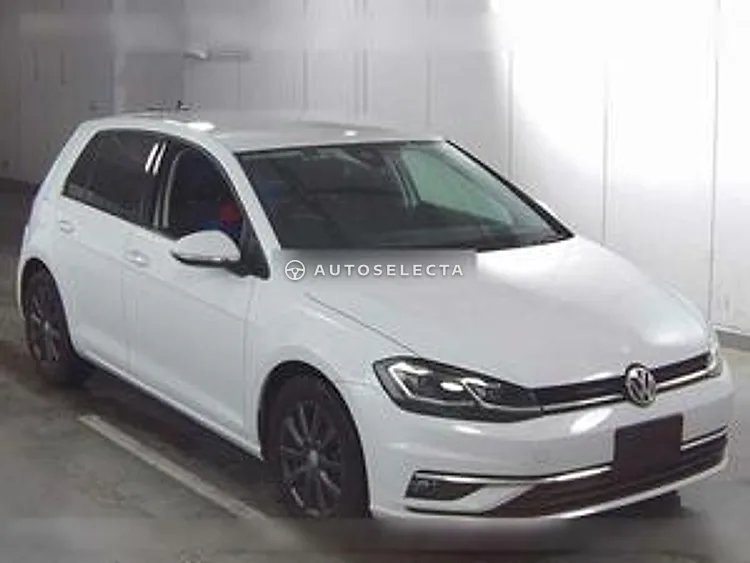 Volkswagen Golf 2019, photo 1 of 6