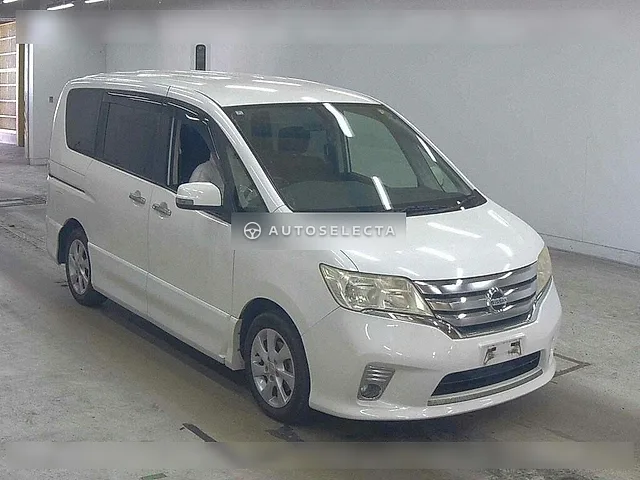 Nissan Serena 2012, auction grade 4