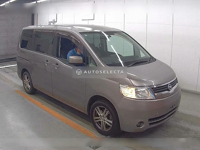 Nissan Serena 2007, auction grade 3.5