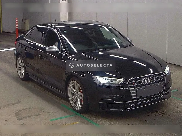 Audi S3 Sedan 2015, auction grade 4