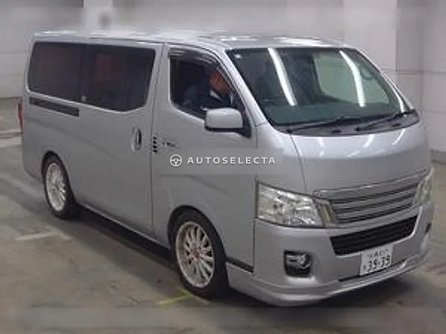 Nissan NV350 Caravan 2013, auction grade 2
