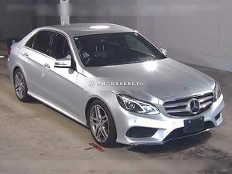 Mercedes-Benz E-Class 2013, photo 1 of 1